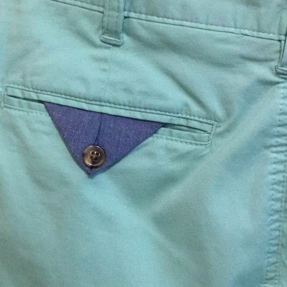 *EUC* Club Room sea foam green shorts. Size 36 - Picture 3 of 6